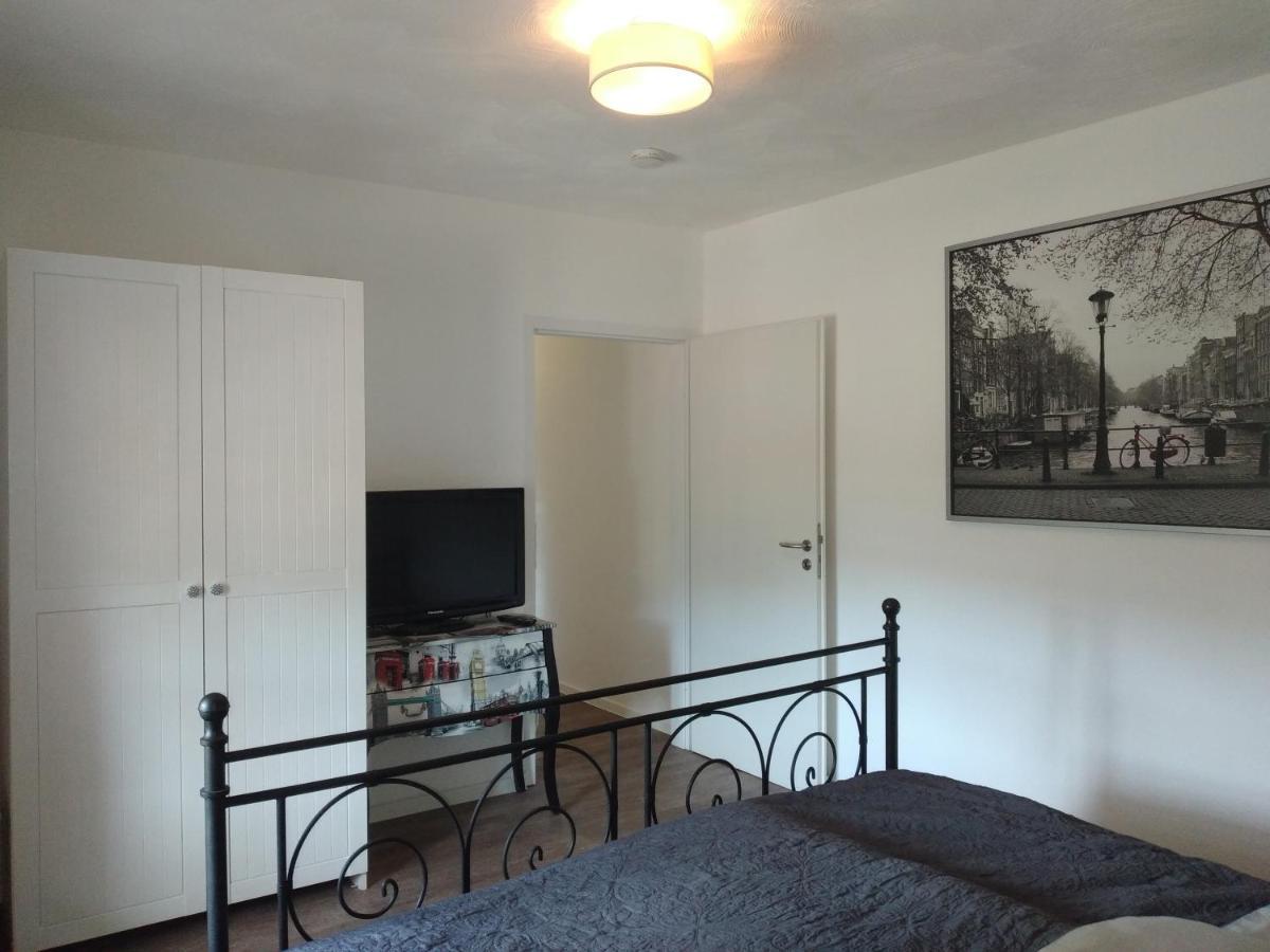 Burgapartment Felsenhaeuschen Моншау Екстериор снимка